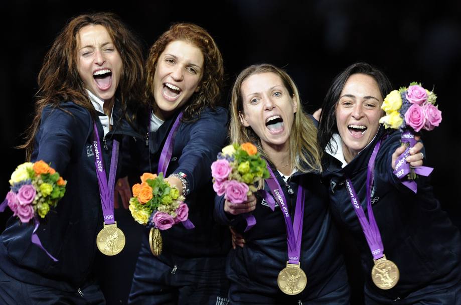 Giochi Olimpici di Londra 2012: oro. Di Francisca, Errigo, Vezzali e Salvatori vincono l’oro nel fioretto a squadre 